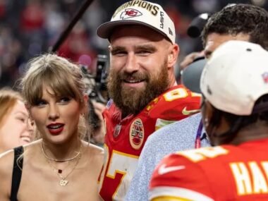 Photographers share what it’s like when Taylor Swift arrives at stadium for Chiefs games